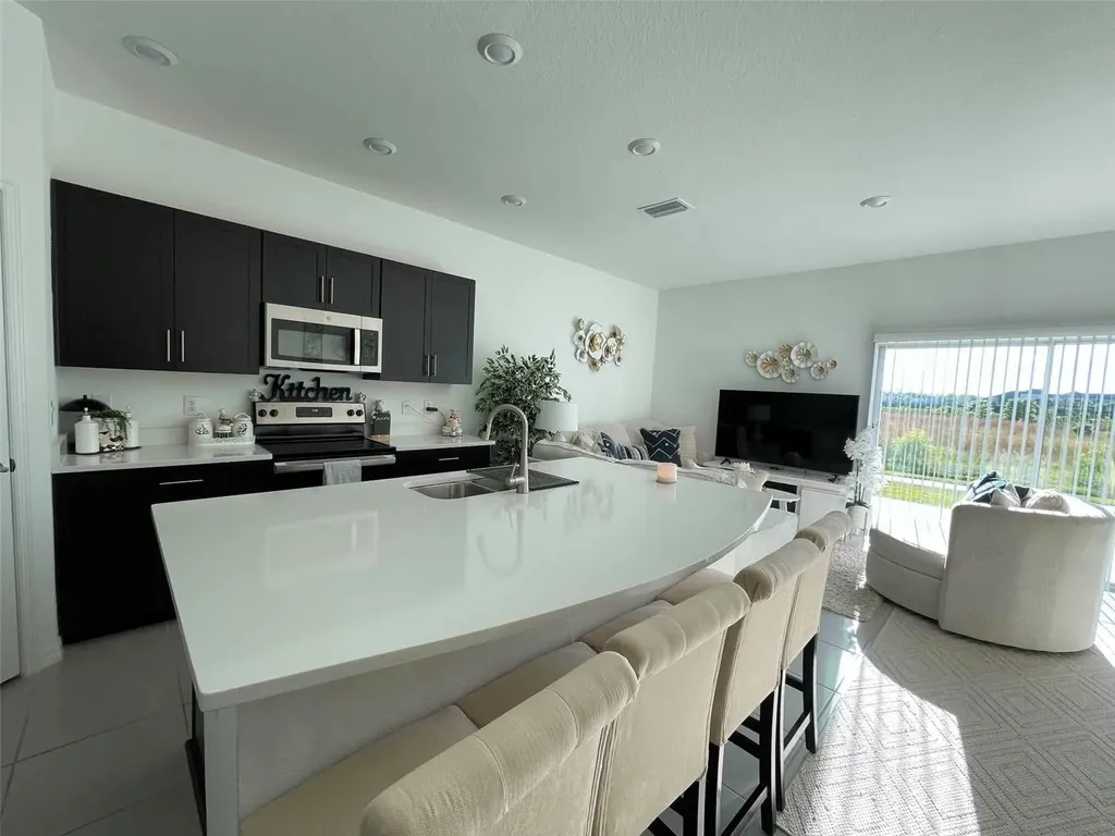 2516 Paravane Way Wesley Chapel FL 33543