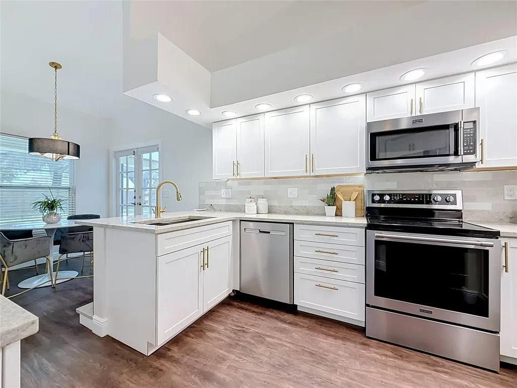 3390 Lake Shore Lane Clearwater FL 33761