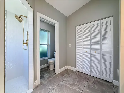 3390 Lake Shore Lane Clearwater FL 33761