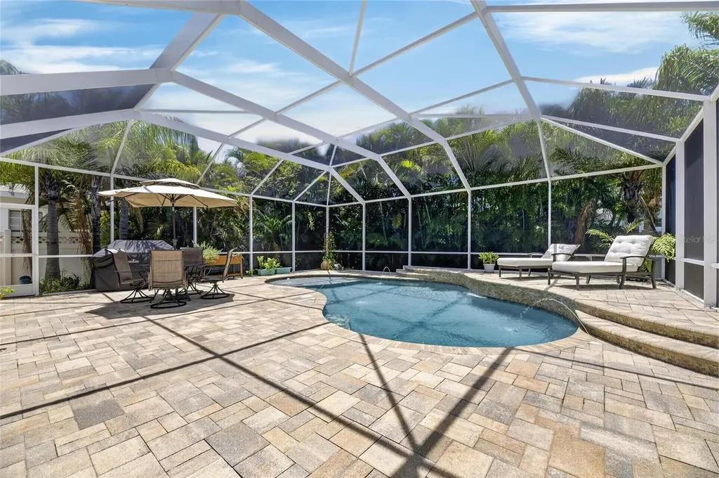 5226 Brighton Shore Drive Apollo Beach FL 33572