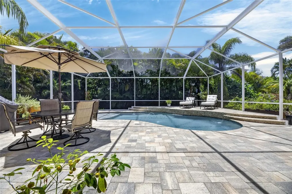 5226 Brighton Shore Drive Apollo Beach FL 33572