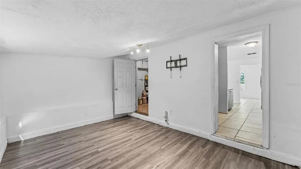 707 N Lorri Avenue Lakeland FL 33815