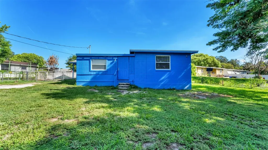 707 N Lorri Avenue Lakeland FL 33815