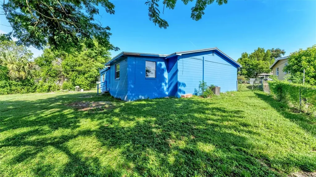 707 N Lorri Avenue Lakeland FL 33815