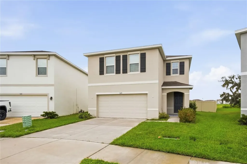 5635 Hollingworth Trail Wesley Chapel FL 33545