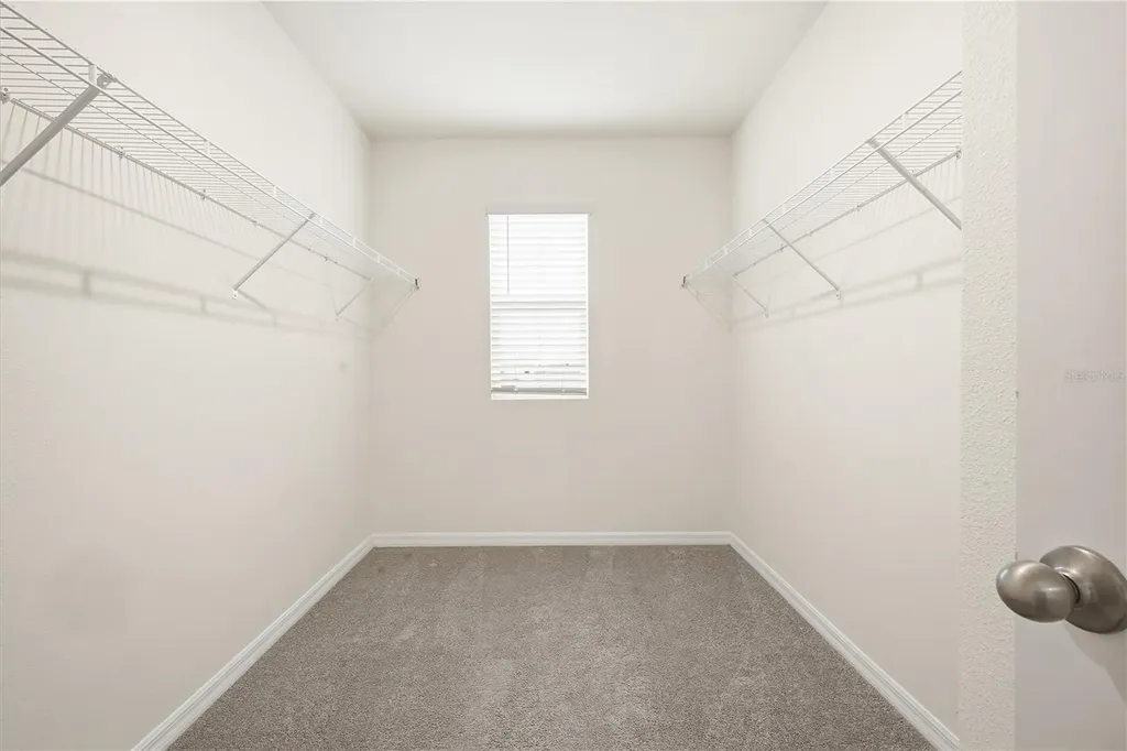 5635 Hollingworth Trail Wesley Chapel FL 33545