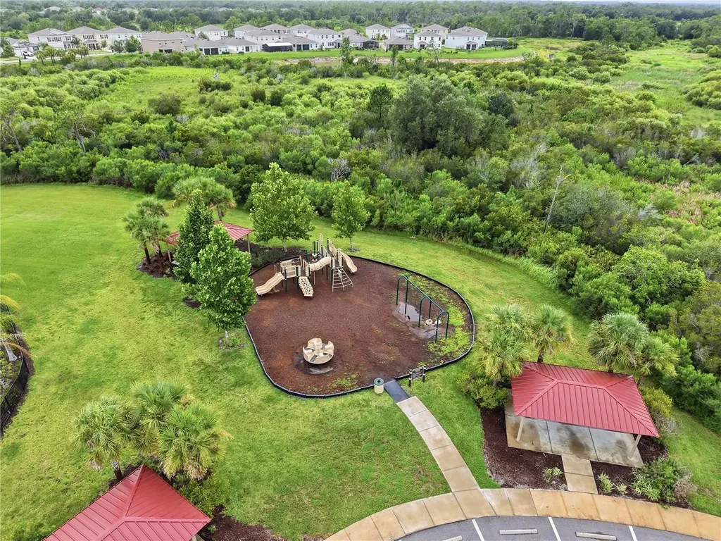 5635 Hollingworth Trail Wesley Chapel FL 33545