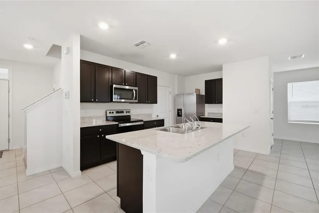5635 Hollingworth Trail Wesley Chapel FL 33545