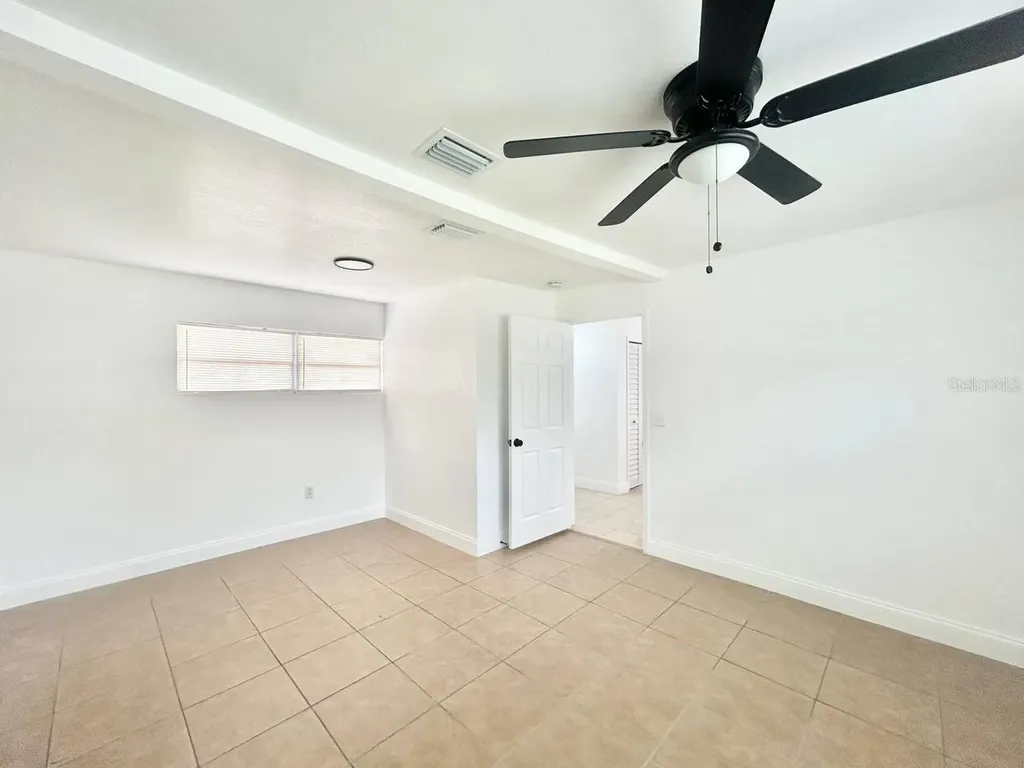 8004 N Marks Street Tampa FL 33604