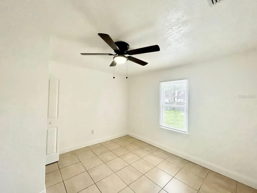 8004 N Marks Street Tampa FL 33604