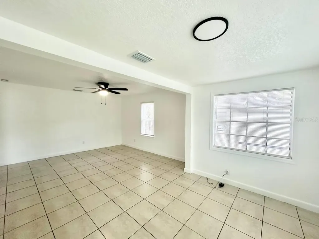 8004 N Marks Street Tampa FL 33604