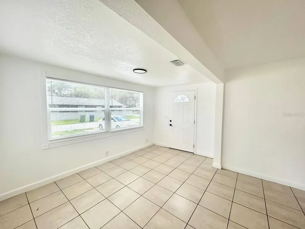 8004 N Marks Street Tampa FL 33604