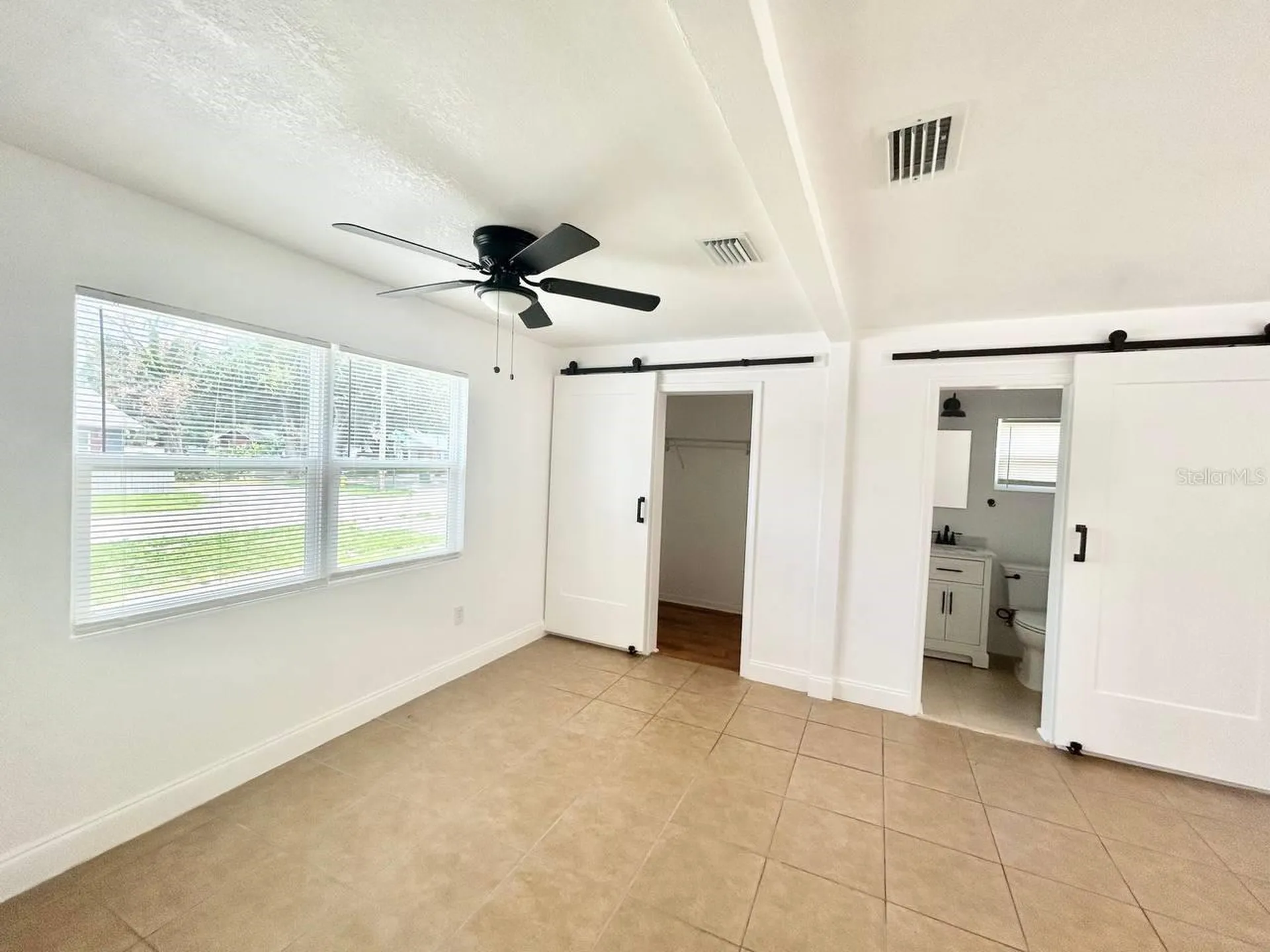 8004 N Marks Street Tampa FL 33604