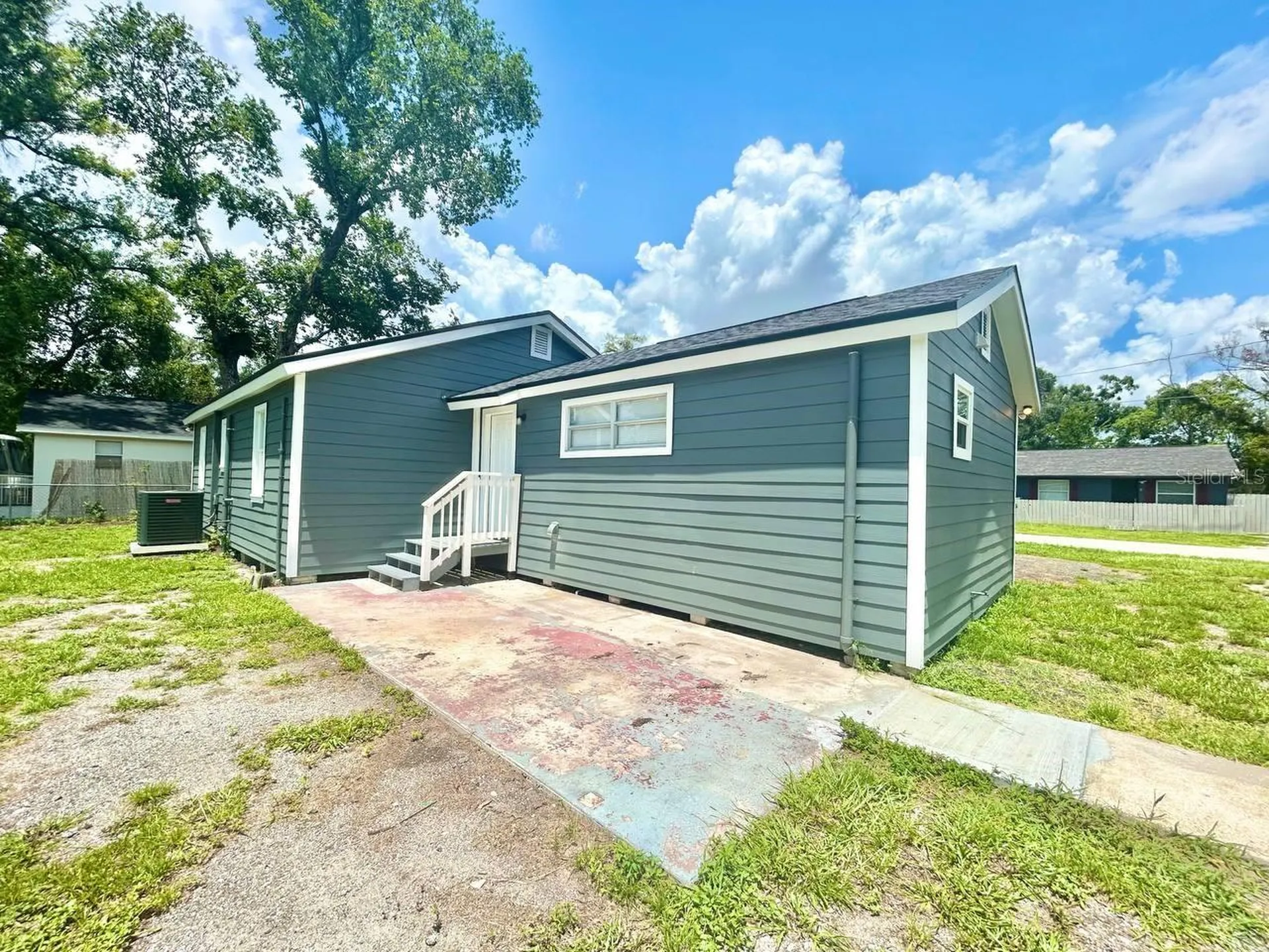 8004 N Marks Street Tampa FL 33604