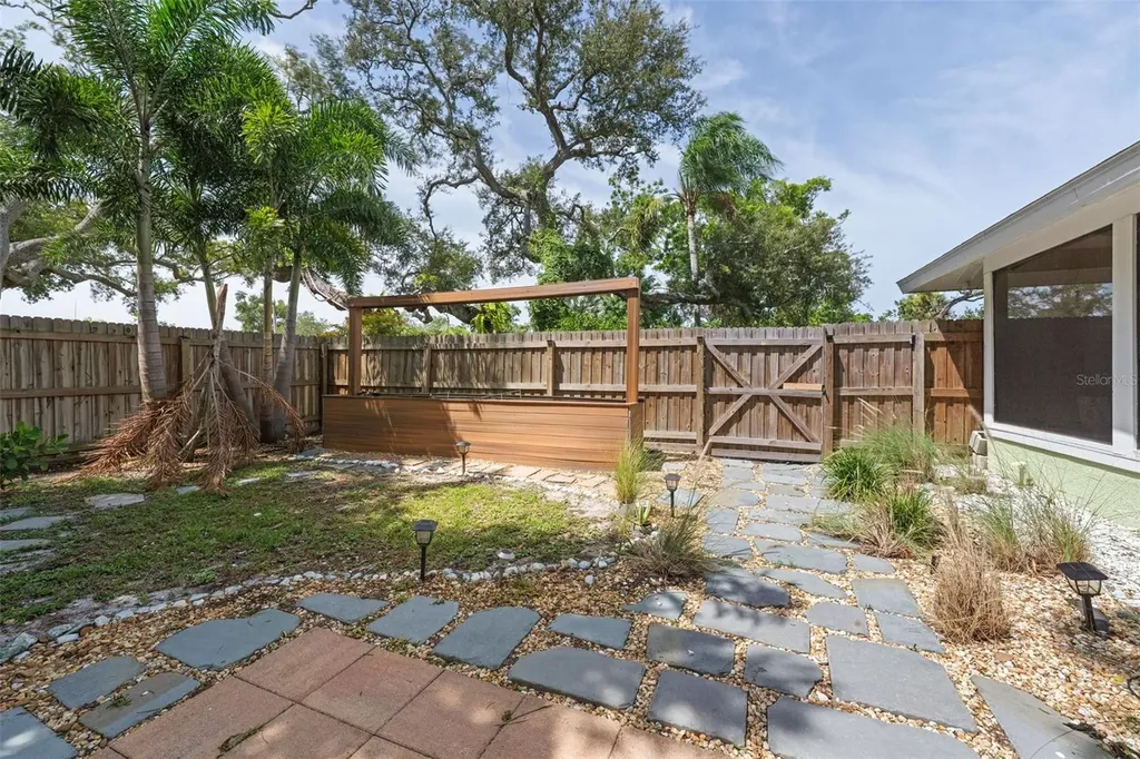 7311 Broughton Street Sarasota FL 34243