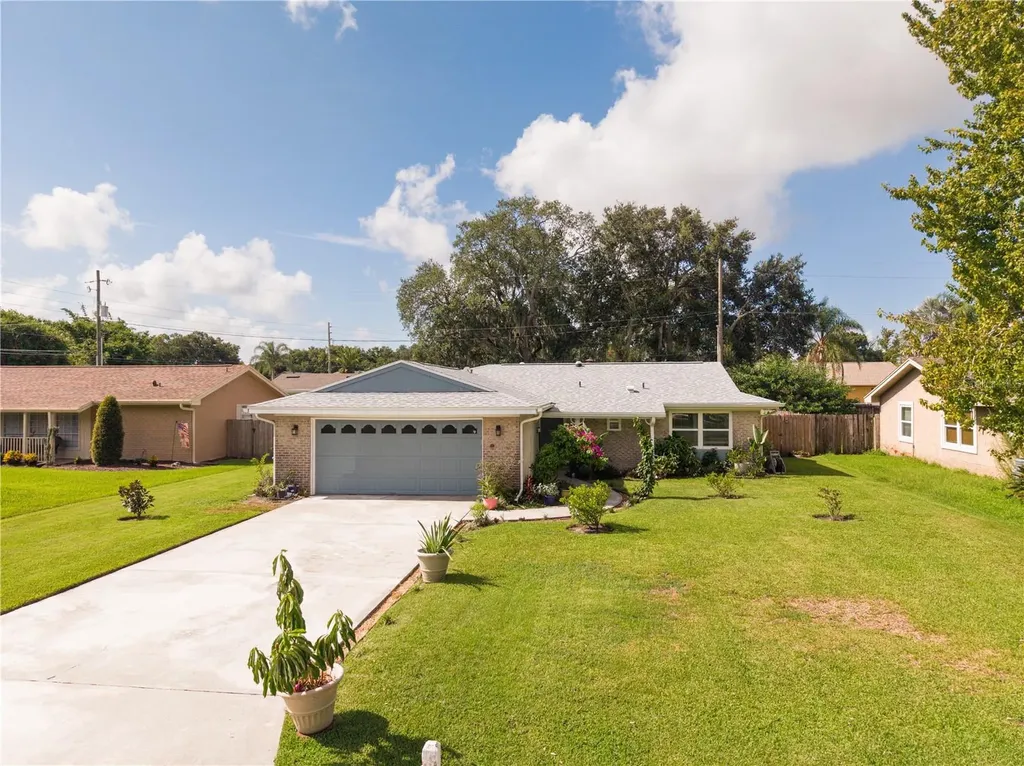 2680 Robin Avenue Kissimmee FL 34744