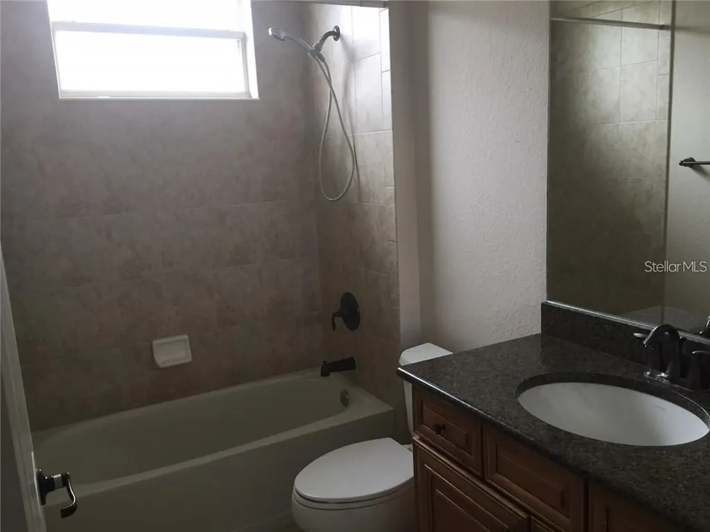5570 Rock Dove Drive Sarasota FL 34241