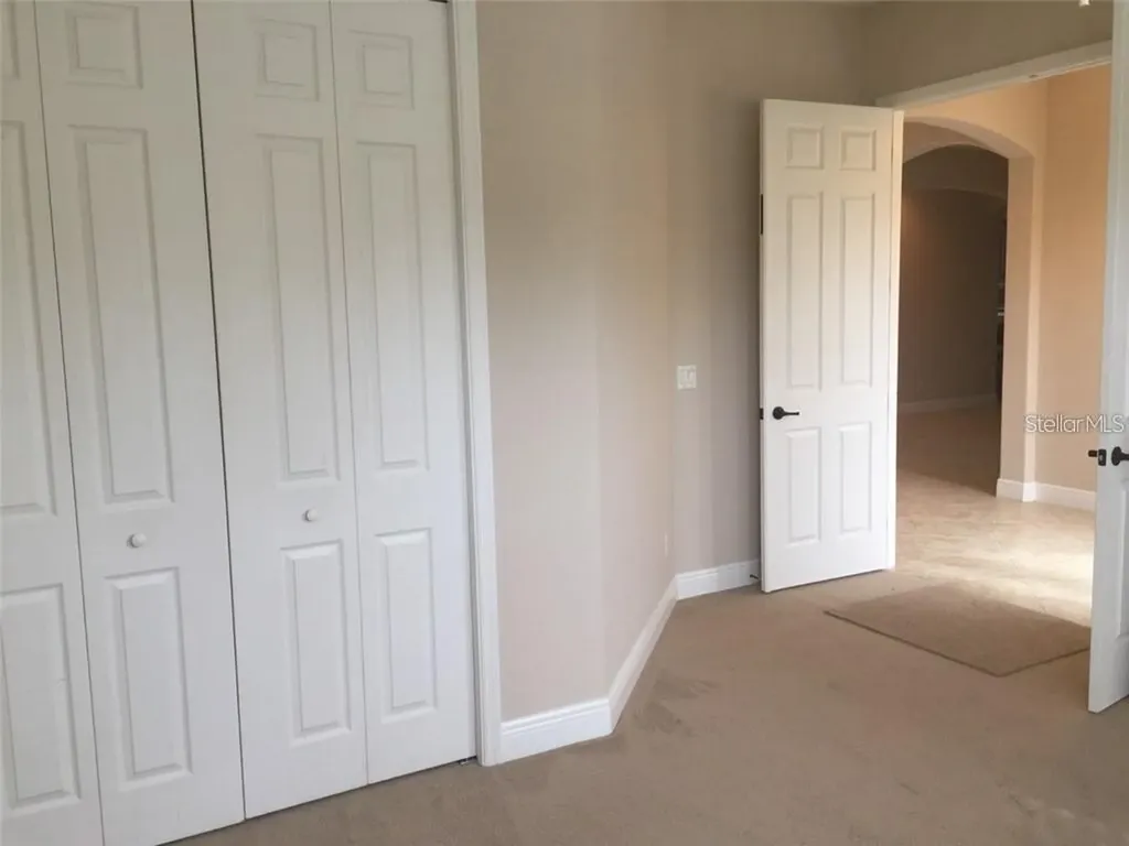 5570 Rock Dove Drive Sarasota FL 34241