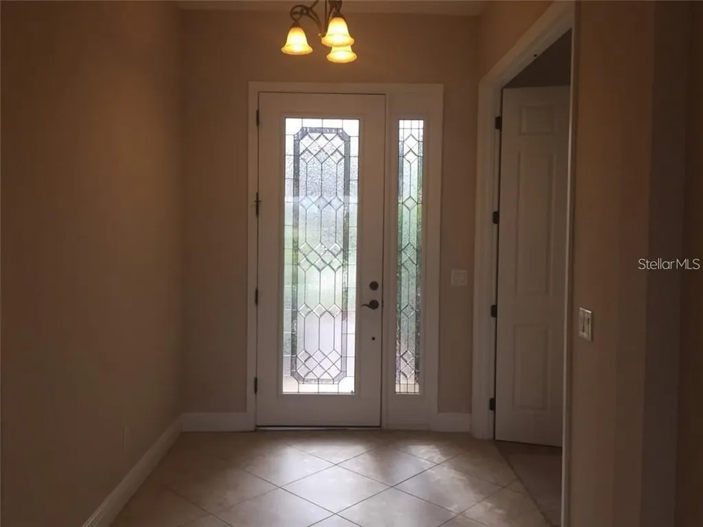 5570 Rock Dove Drive Sarasota FL 34241
