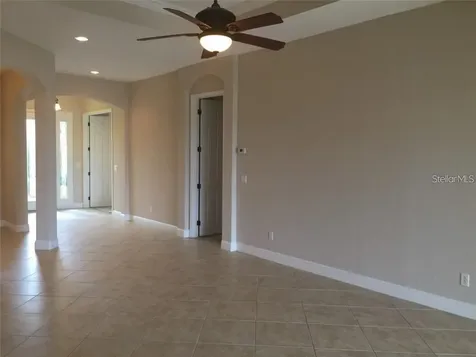 5570 Rock Dove Drive Sarasota FL 34241