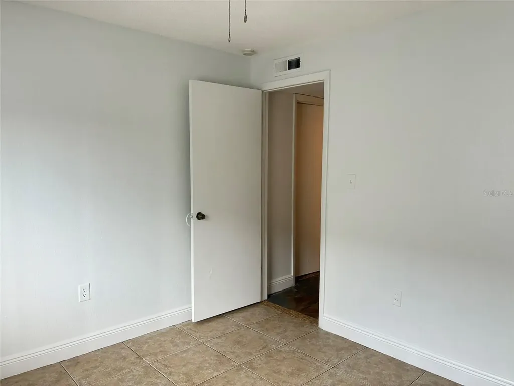1944 Conway Road Orlando FL 32812