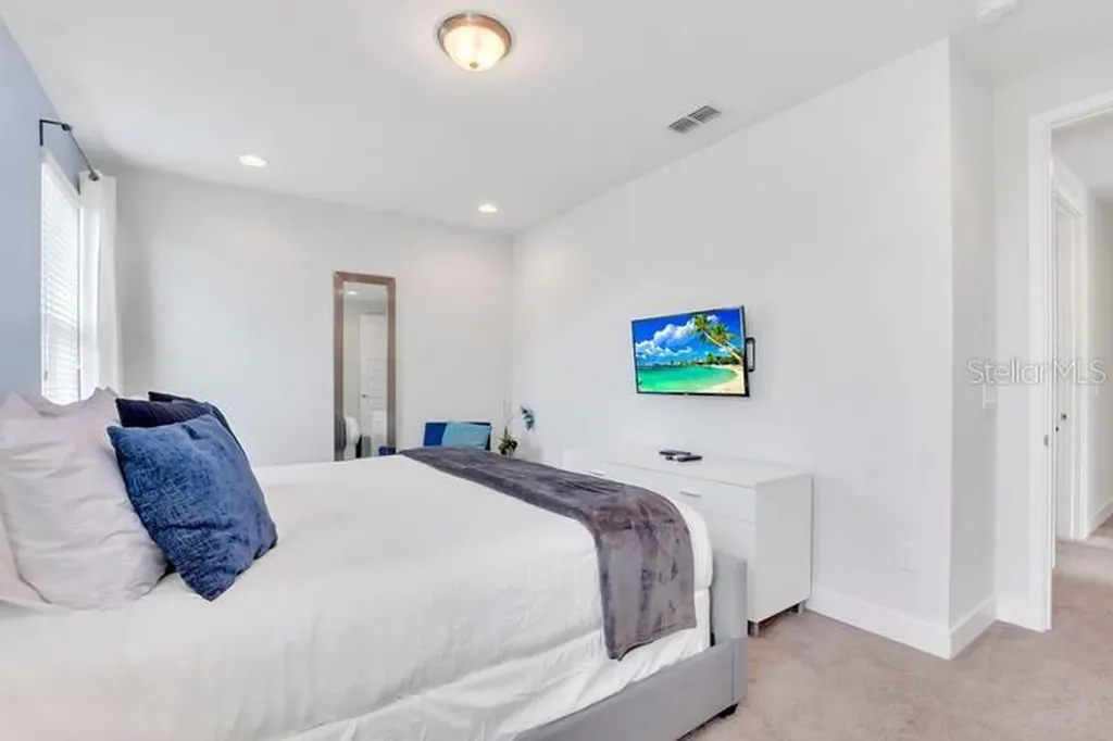 200 Pendant Court Kissimmee FL 34747