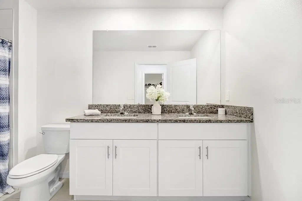 10263 Trumpet Honetsuckle Way San Antonio FL 33576