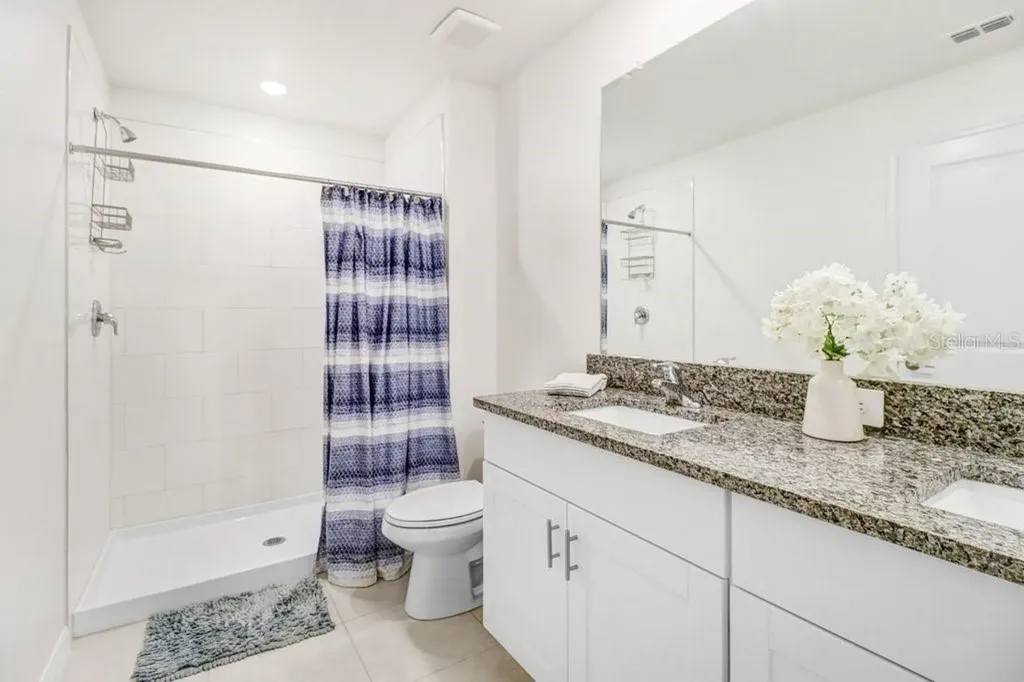 10263 Trumpet Honetsuckle Way San Antonio FL 33576