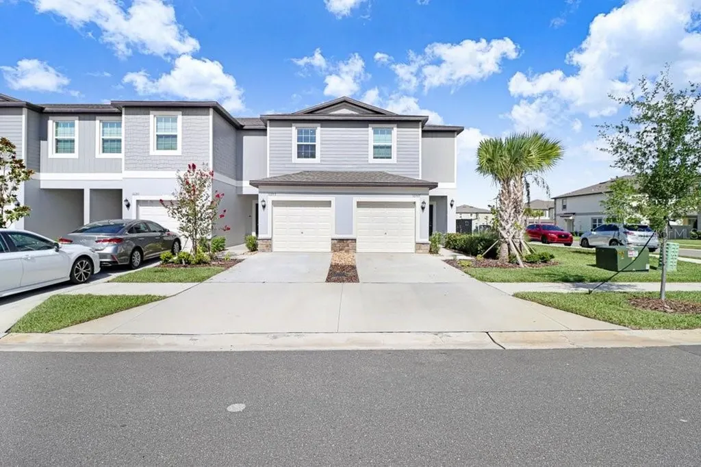 10263 Trumpet Honetsuckle Way San Antonio FL 33576