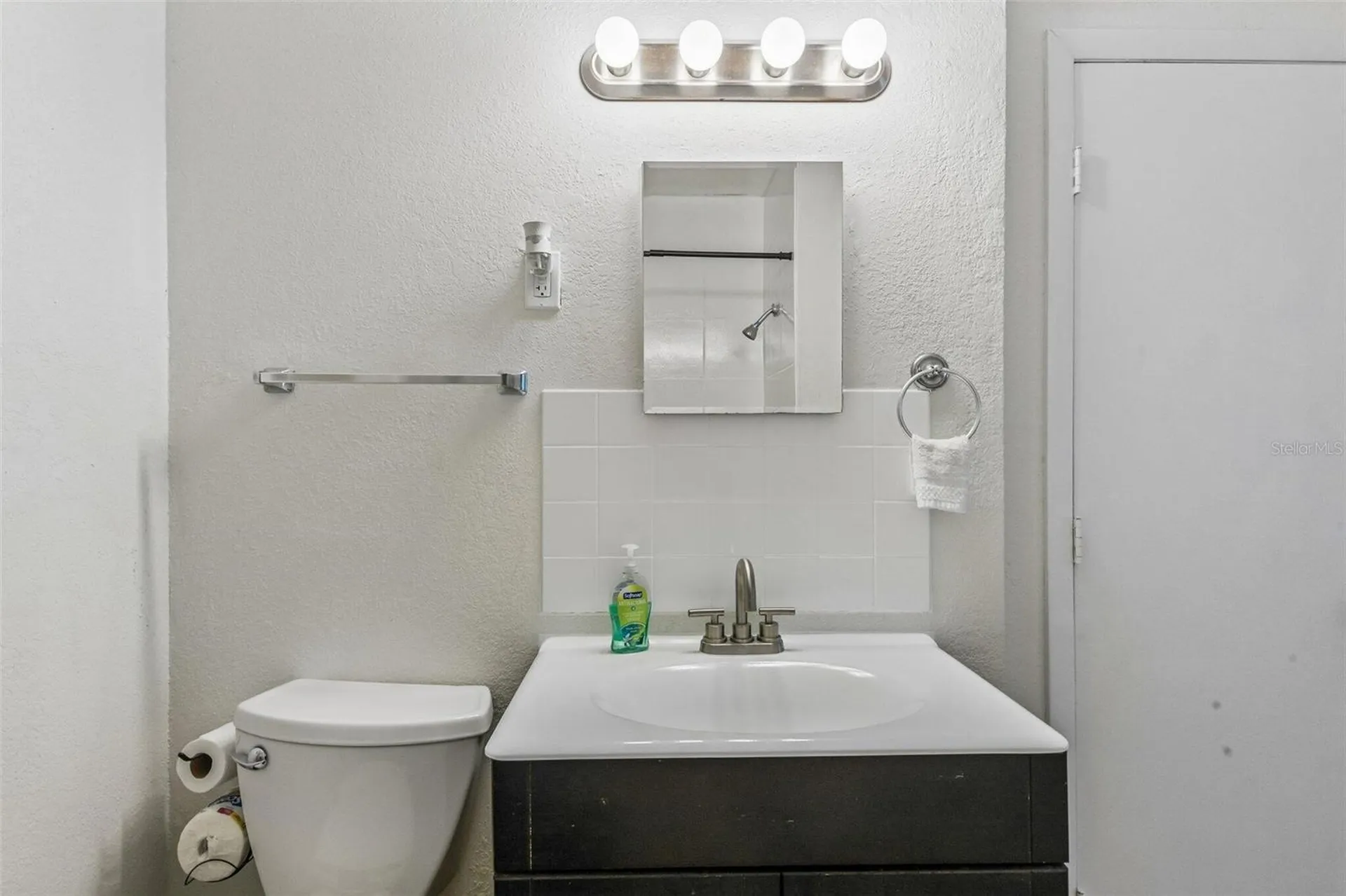 5762 2nd Avenue N St Petersburg FL 33710