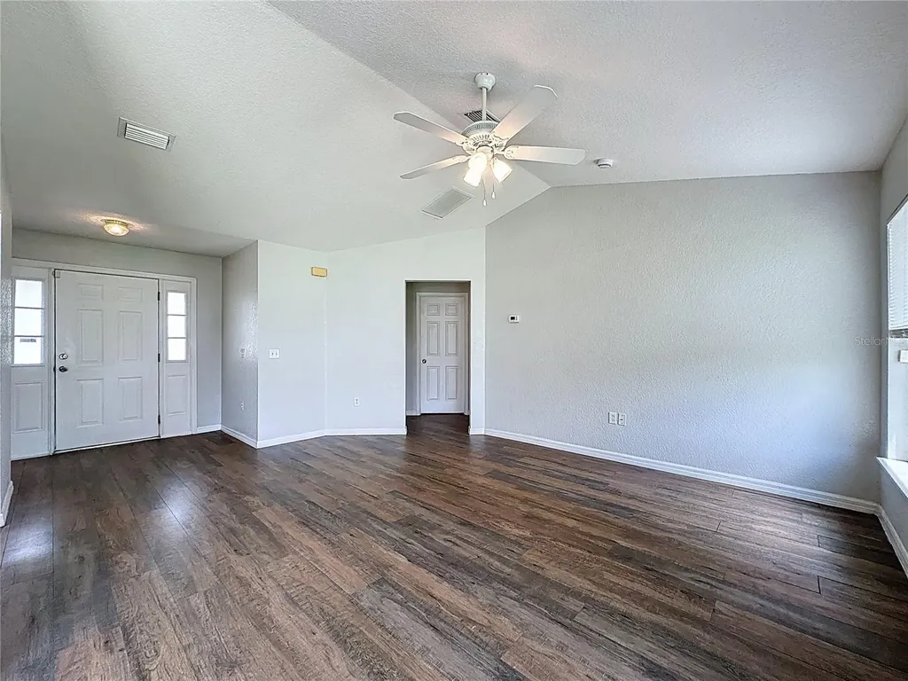 424 Danube Way Kissimmee FL 34759