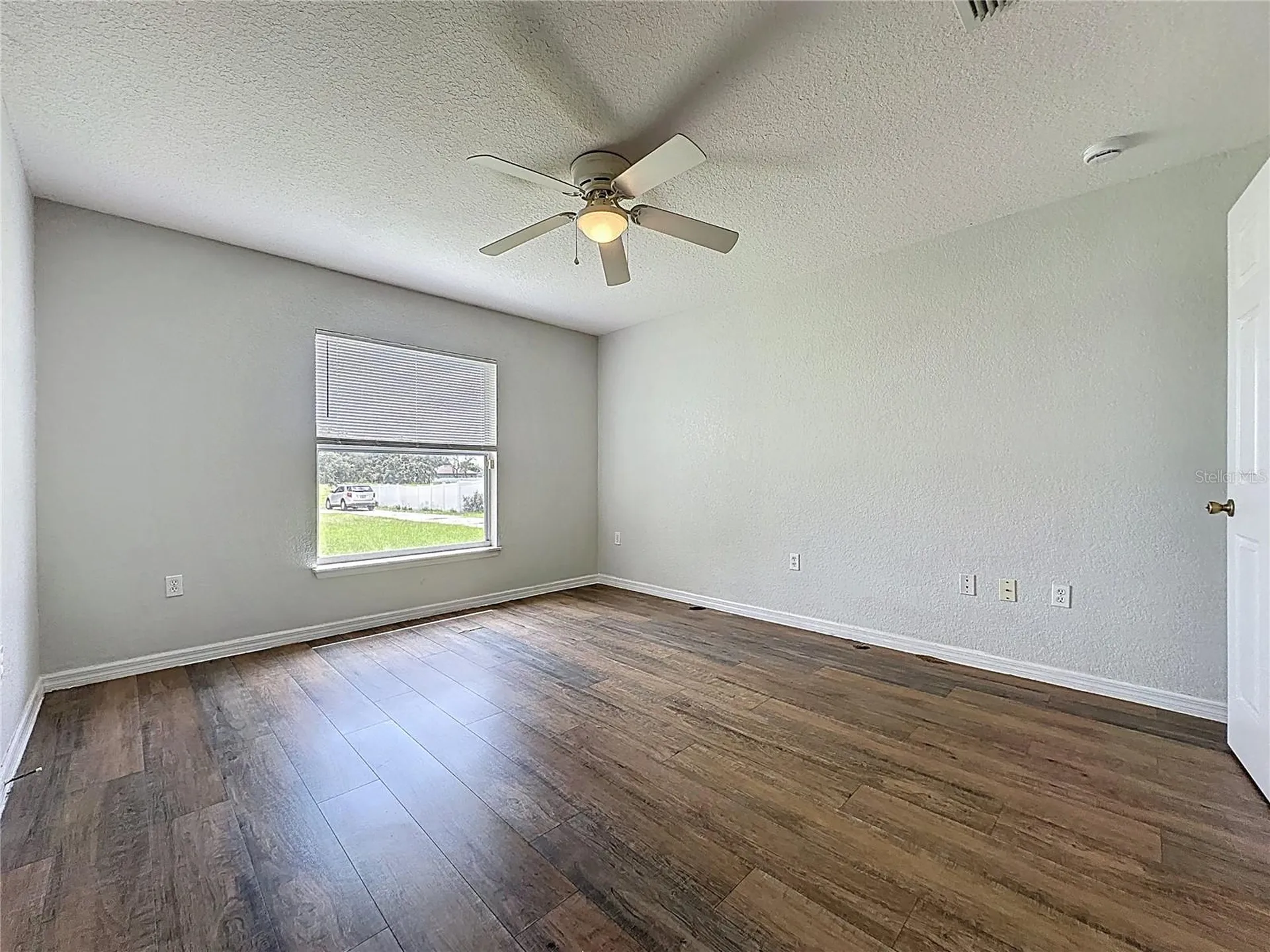 424 Danube Way Kissimmee FL 34759