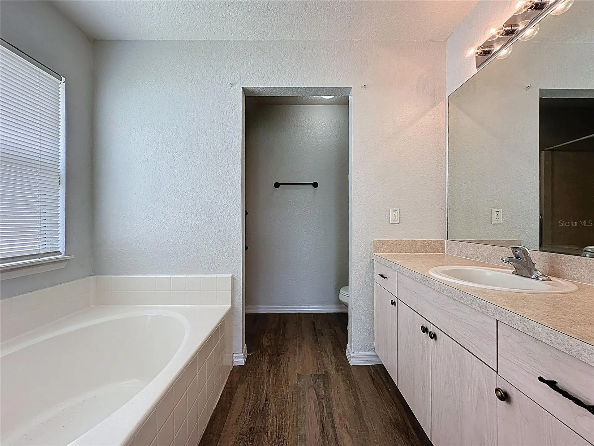 424 Danube Way Kissimmee FL 34759