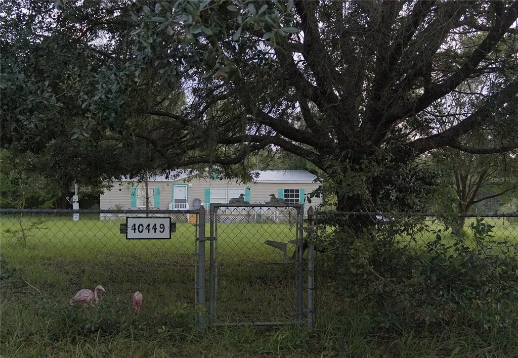 40449 Holly Branch Road Eustis FL 32736
