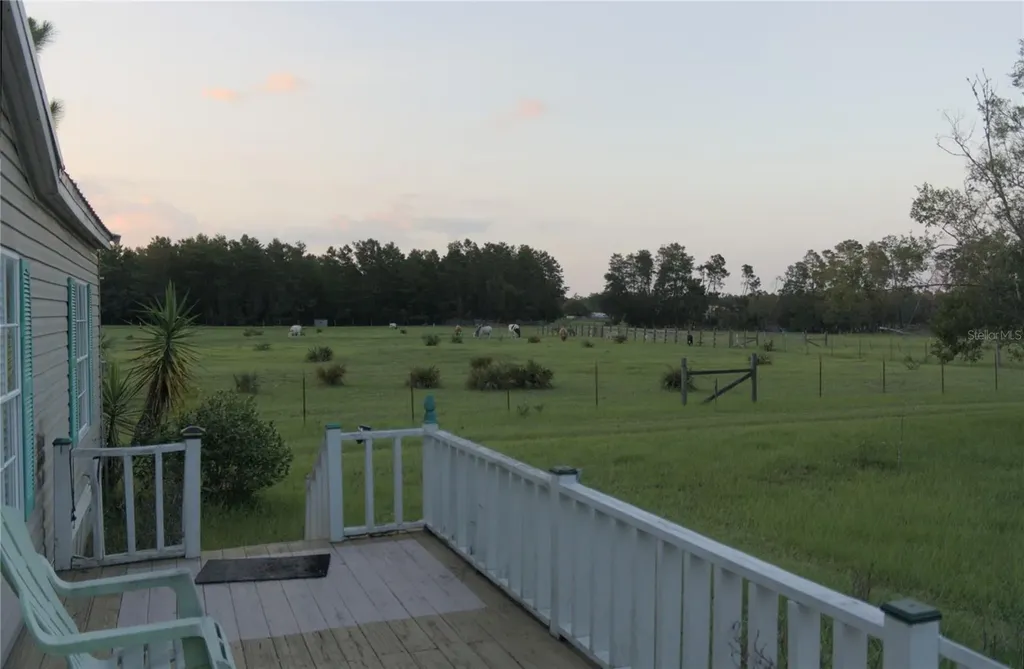 40449 Holly Branch Road Eustis FL 32736