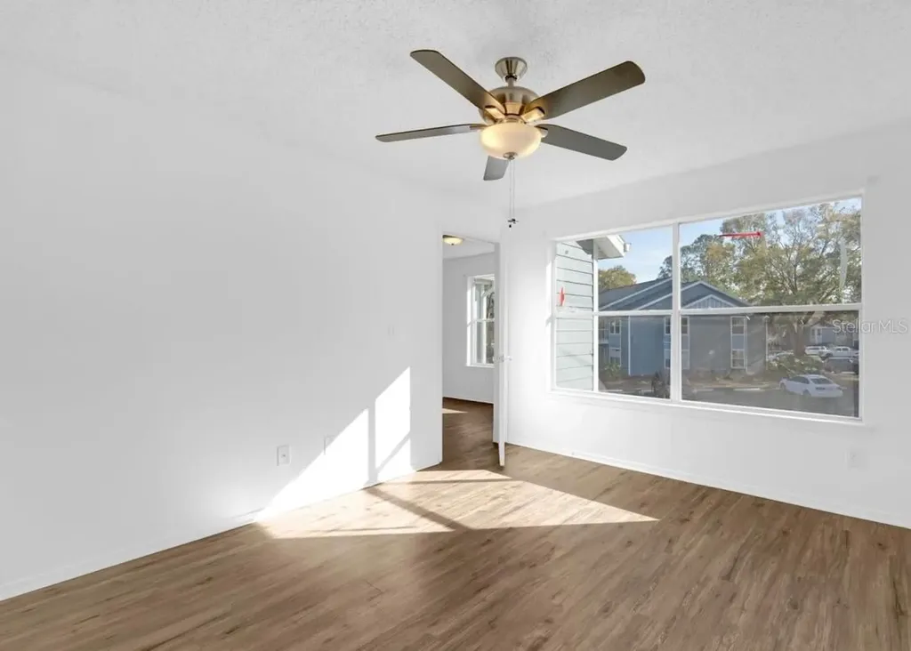 2585 Grassy Point Drive Lake Mary FL 32746