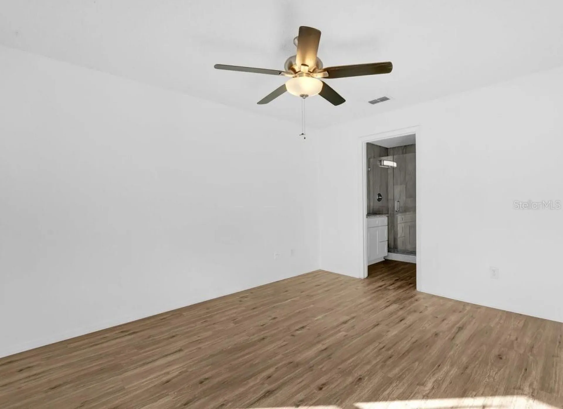 2585 Grassy Point Drive Lake Mary FL 32746