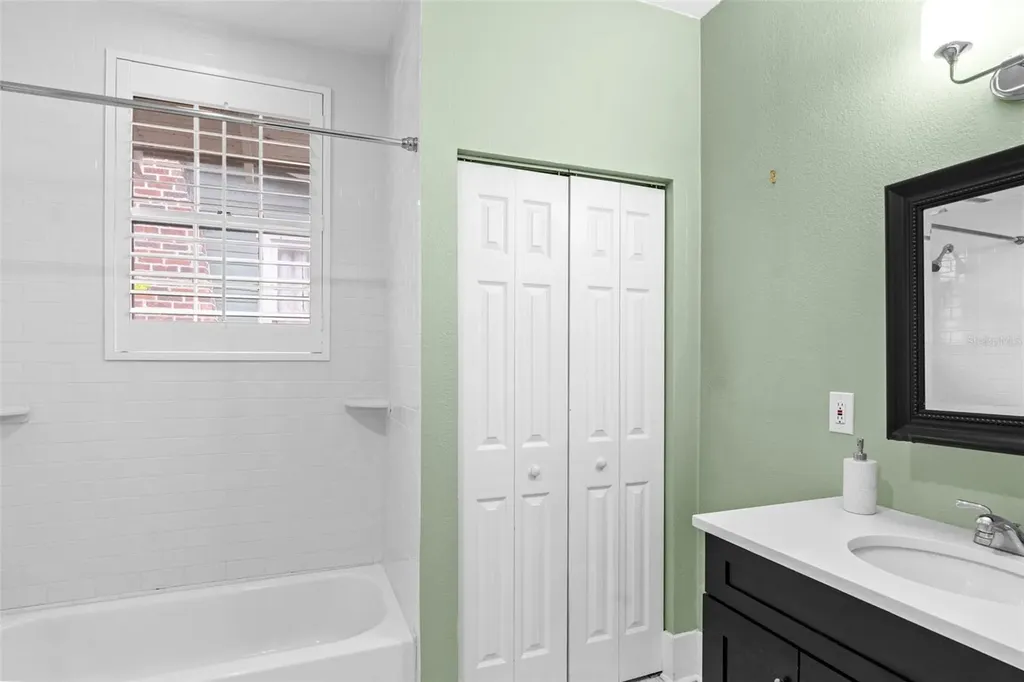 5907 N Suwanee Avenue Tampa FL 33604