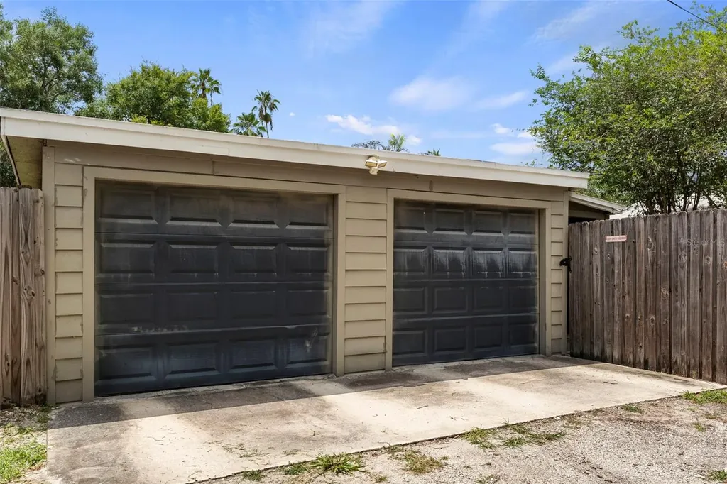 5907 N Suwanee Avenue Tampa FL 33604