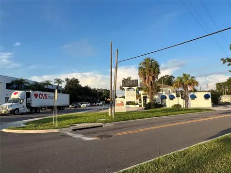 3901 Henderson Boulevard Tampa FL 33629