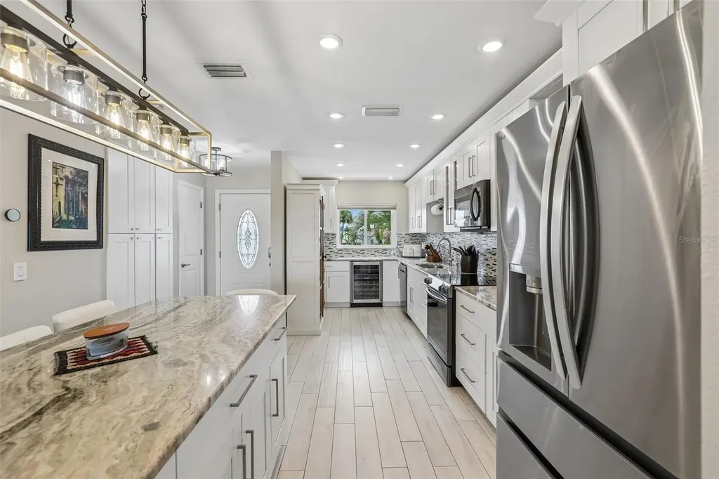 770 Island Way Clearwater FL 33767