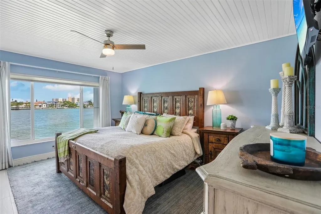 770 Island Way Clearwater FL 33767
