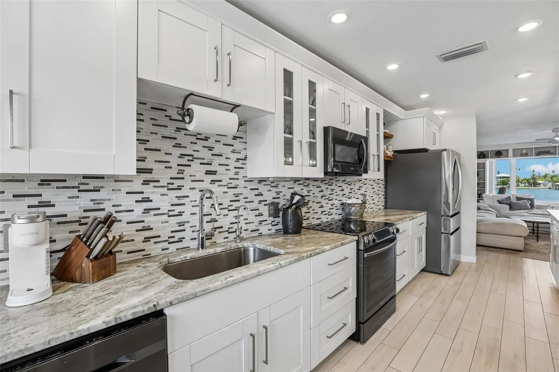 770 Island Way Clearwater FL 33767