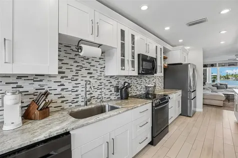 770 Island Way Clearwater FL 33767