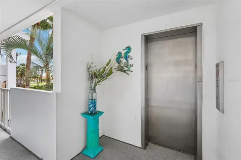 770 Island Way Clearwater FL 33767