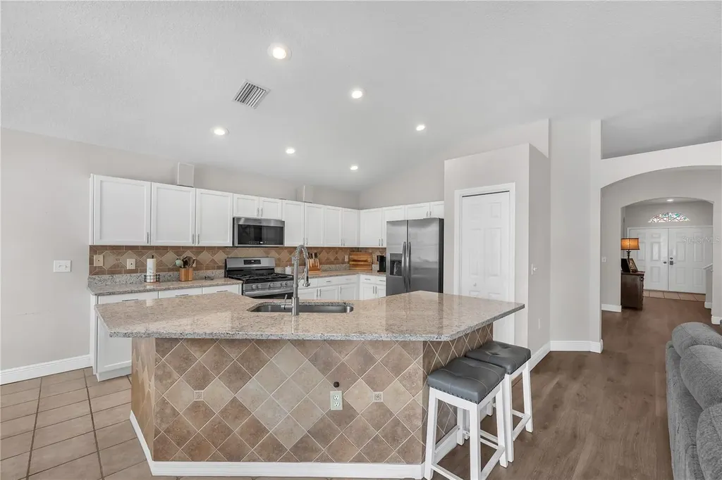 4306 Orange Ridge Court Valrico FL 33596