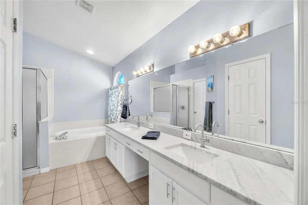 4306 Orange Ridge Court Valrico FL 33596