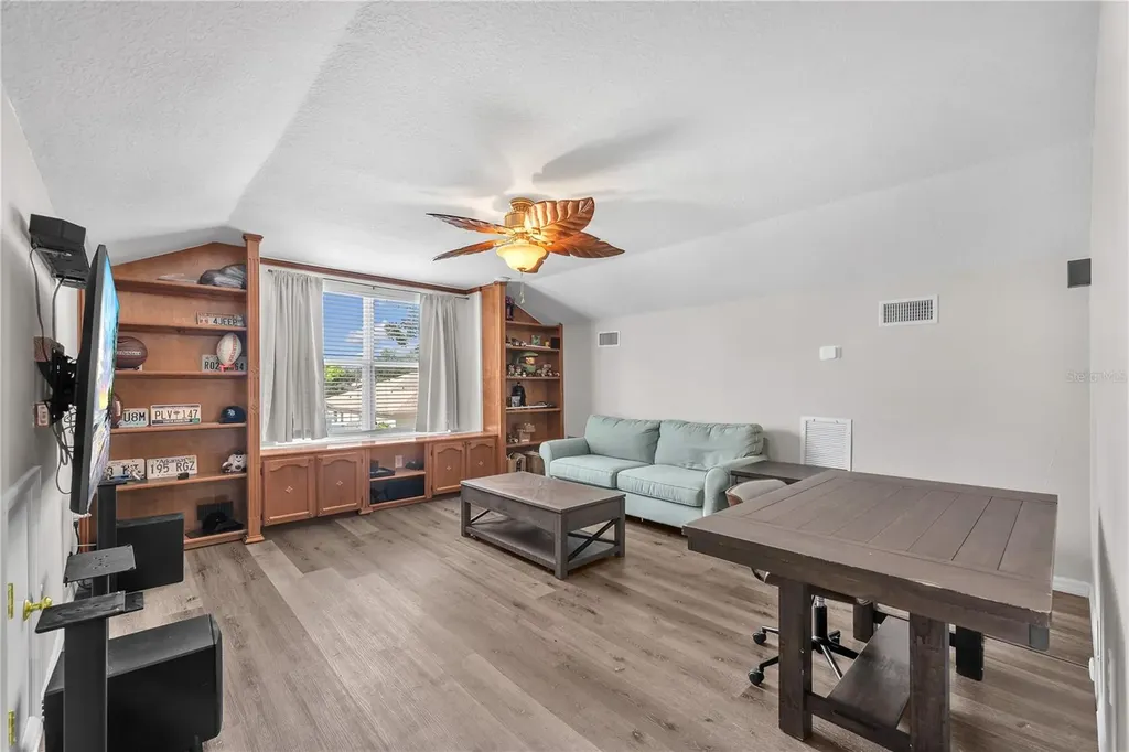 4306 Orange Ridge Court Valrico FL 33596