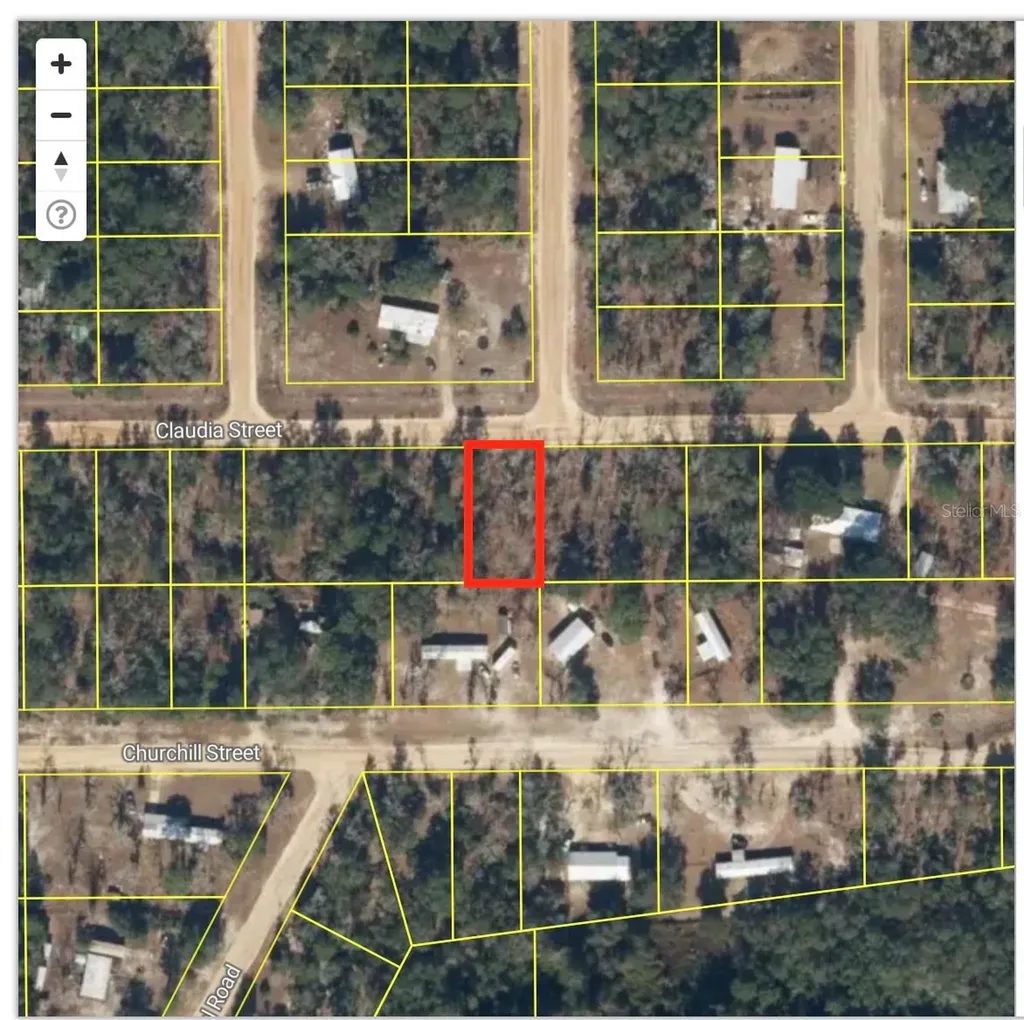 Claudia Street Interlachen FL 32148