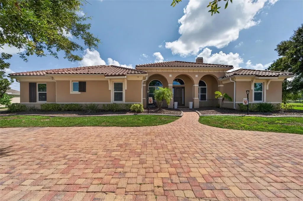5207 Lake Venice Drive Wimauma FL 33598